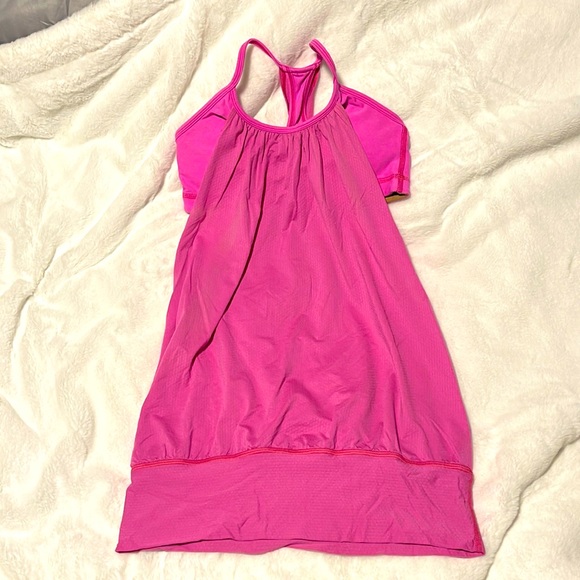 Lululemon (Size 4) Pink No Limits Racerback Flowy Tank Top with Built In Bra! - Picture 1 of 2